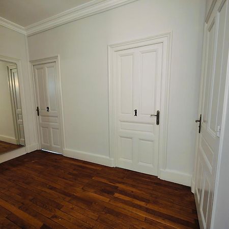 Self-Checkin Town House - Rooms To Rent In A Beautiful Modern Town House - Not A Hotel - Location De Chambres Avec Arrivee En Autonomie - Extra Fee For Sheets And Towels - Private Parking - Check Your Plateform Inbox And Follow Check-In Instructions Saint-Romain-en-Gal Экстерьер фото