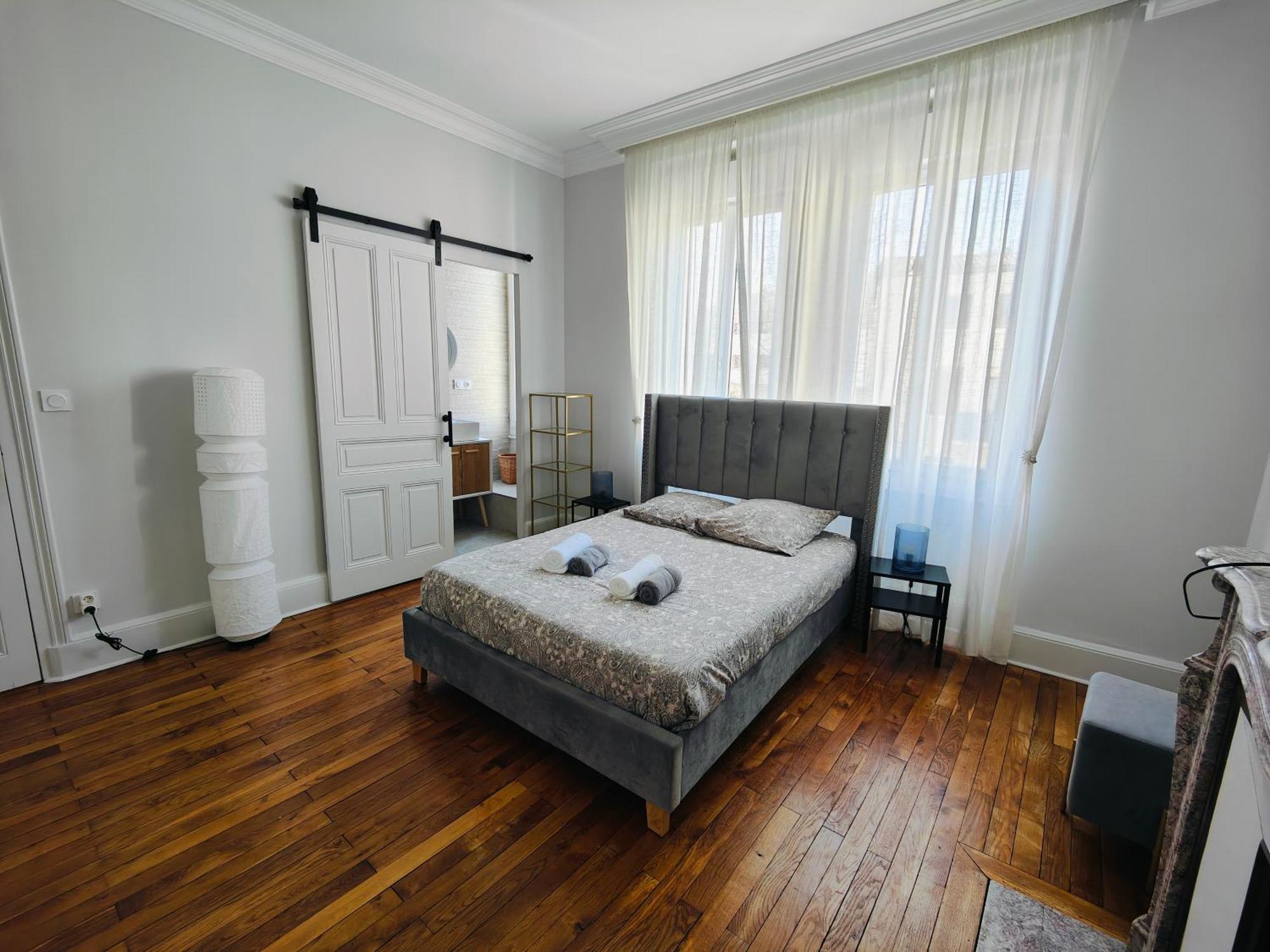 Self-Checkin Town House - Rooms To Rent In A Beautiful Modern Town House - Not A Hotel - Location De Chambres Avec Arrivee En Autonomie - Extra Fee For Sheets And Towels - Private Parking - Check Your Plateform Inbox And Follow Check-In Instructions Saint-Romain-en-Gal Экстерьер фото